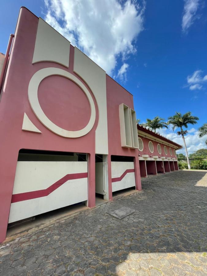 Motel Village Teófilo Otoni Eksteriør billede